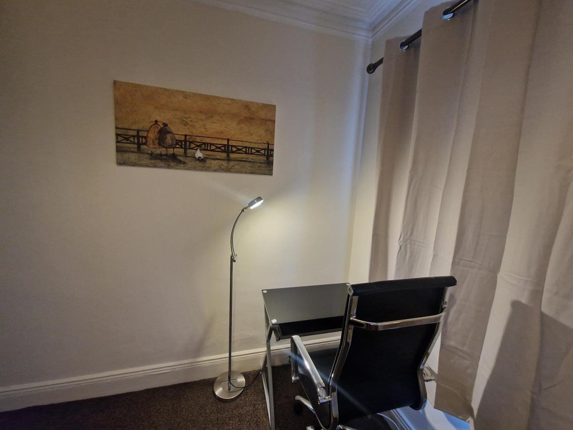 Primos Executive - 2 Bedroom House In Wallsend นิวคาสเซิล อะพอน ไทน์ ภายนอก รูปภาพ